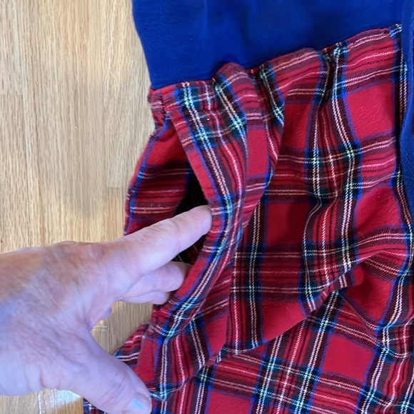 L.L. Bean Red Scotch Plaid Cotton Flannel Pajama Pants, Medium - Picture 4 of 10